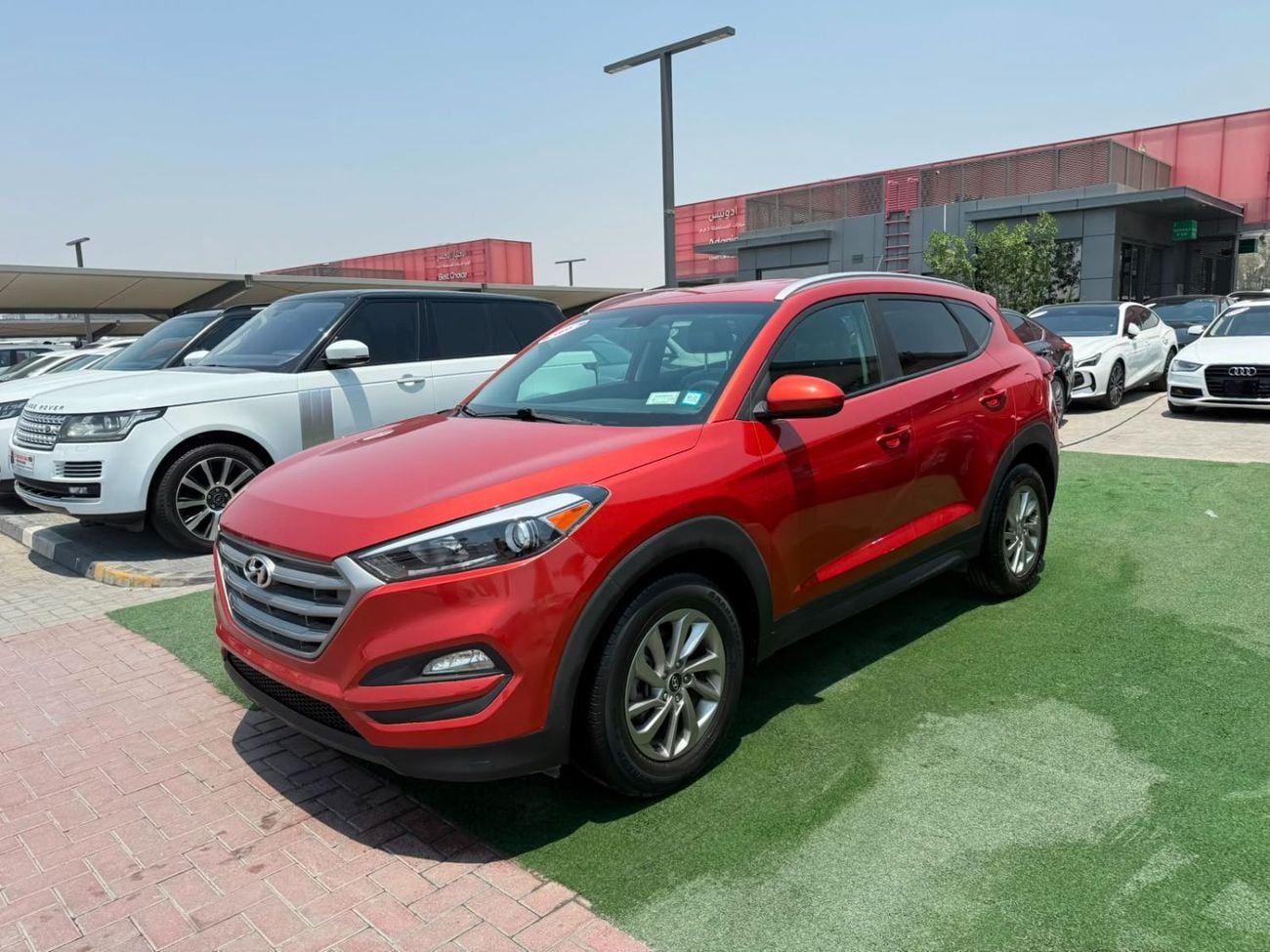Hyundai Tucson GL 4x4, in showroom condition
