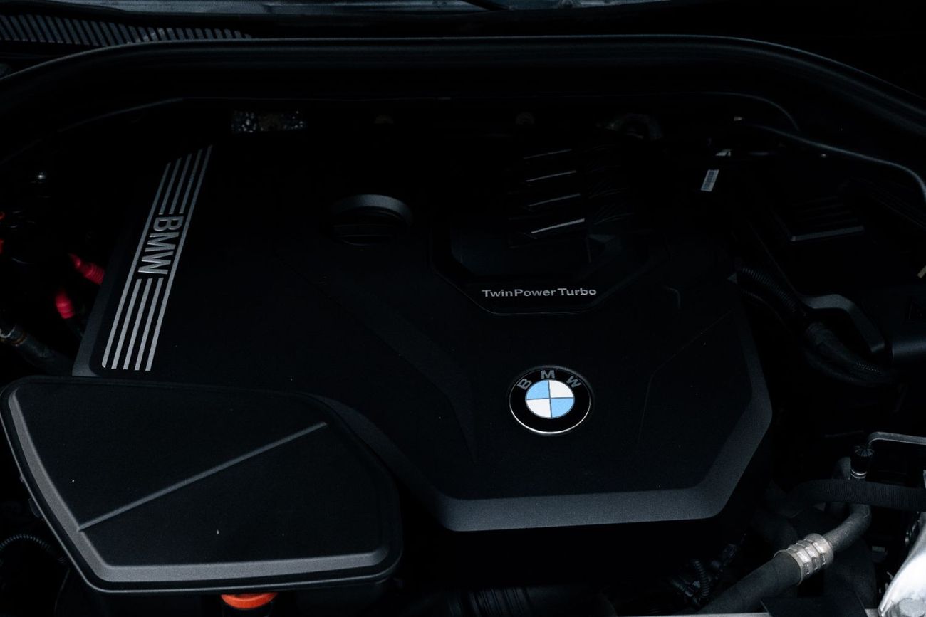 BMW X4 xDrive30i M-Kit | 3,035 P.M  | 0% Downpayment | Agency History