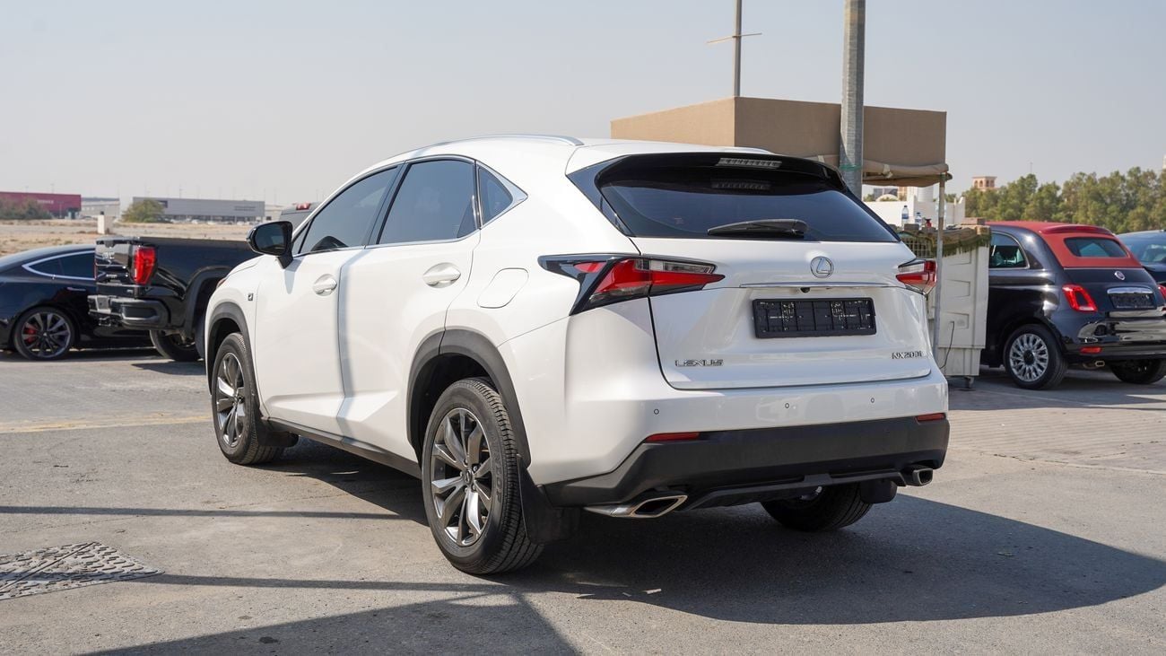 Lexus NX200t