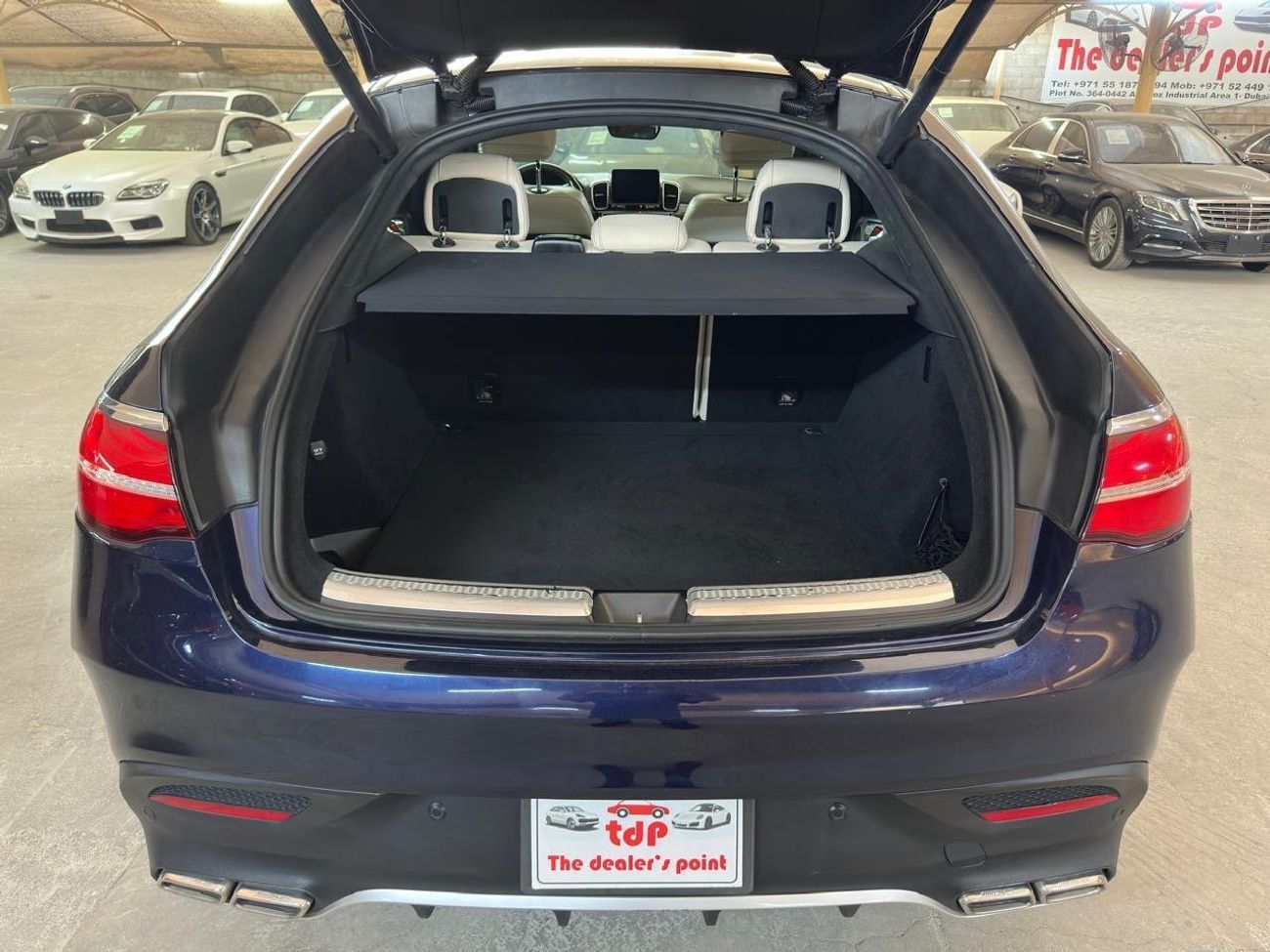 مرسيدس بنز GLE 43 AMG Coupe 3.0L MERCEDES GLE 43 AMG COUPE 2017 | CAVANSITE BLUE PAINT | DESIGNO PACKAGE | CARBON INTERIOR