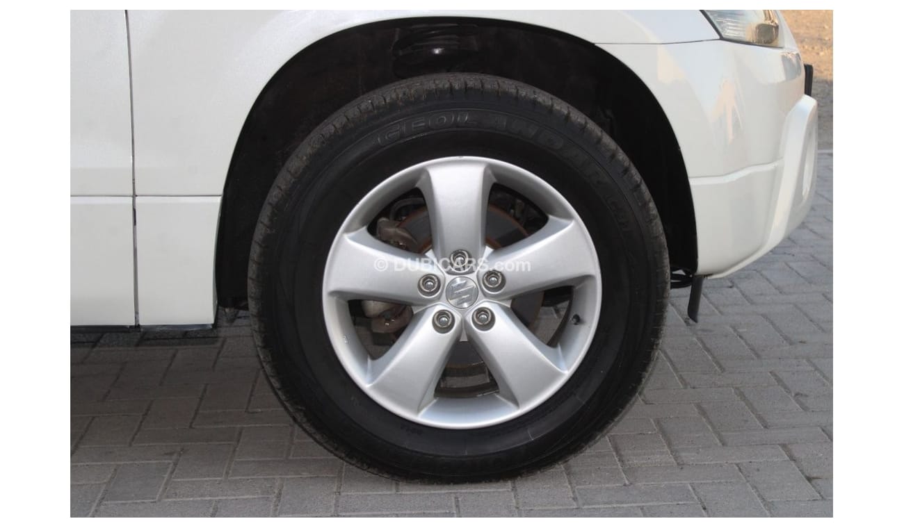 سوزوكي جراند فيتارا سوزوكي فيتارا 2011 خليجي فورويل  بحالة ممتازة بدون حوادث نظيفه جدا من الداخل والخارج