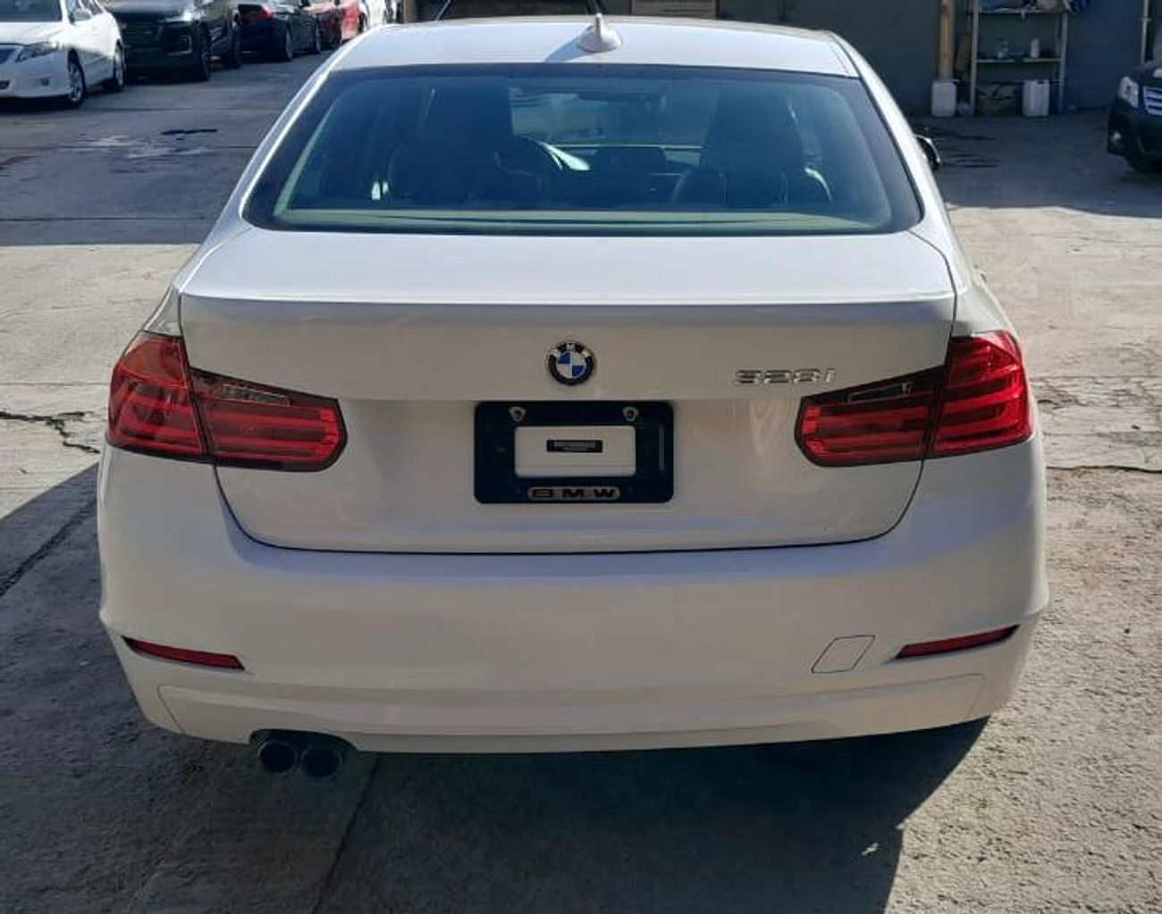 BMW 328i 2.0L