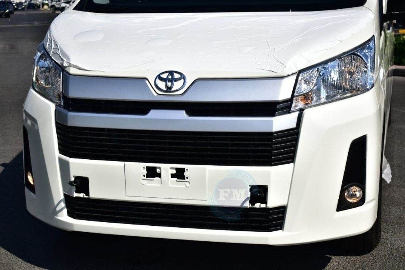 Toyota Hiace High Roof