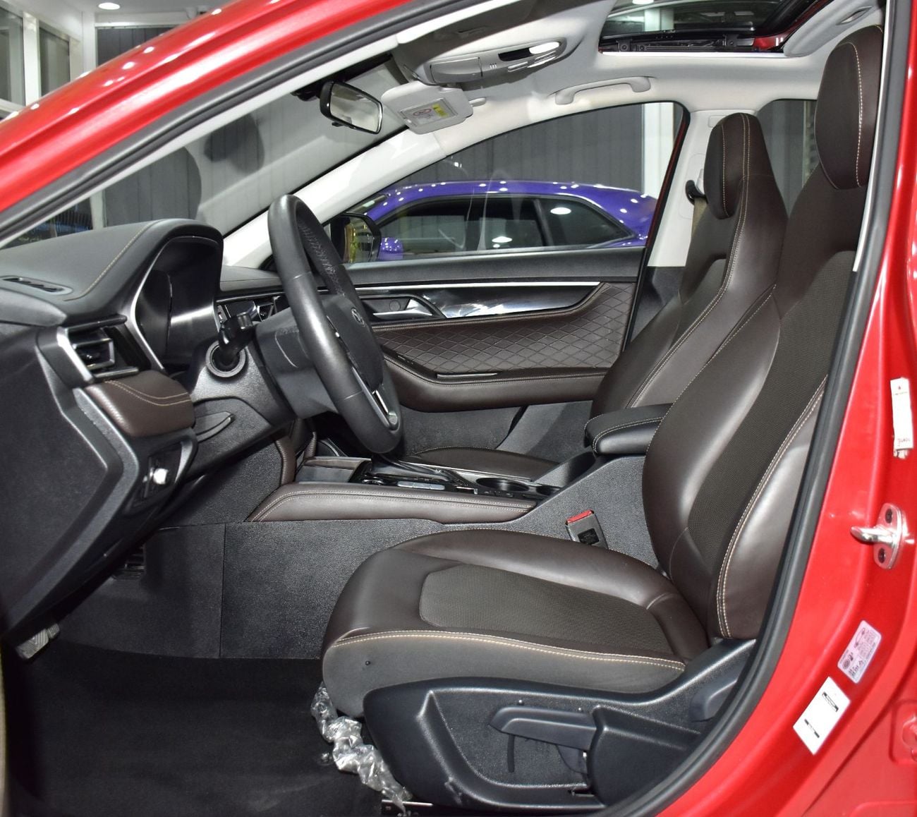 JAC J7 EXCELLENT DEAL for our JAC J7 ( 2023 Model ) in Red Color GCC Specs