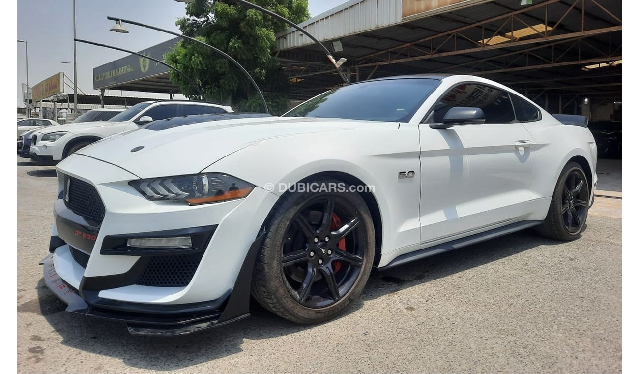 Ford Mustang GT Premium Ford mustang 2109 v8 gt full option