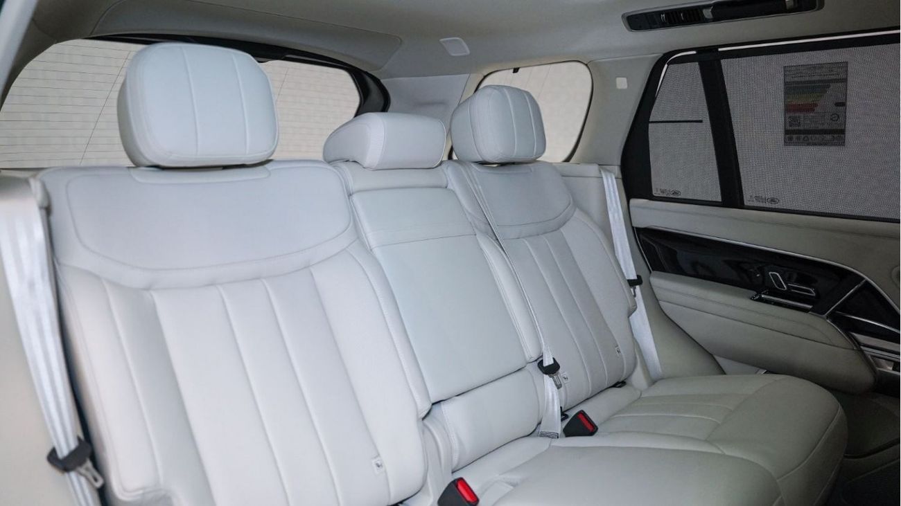 Land Rover Range Rover P530 - Warranty until Jan 2029 - Approved Prepared Vehicle