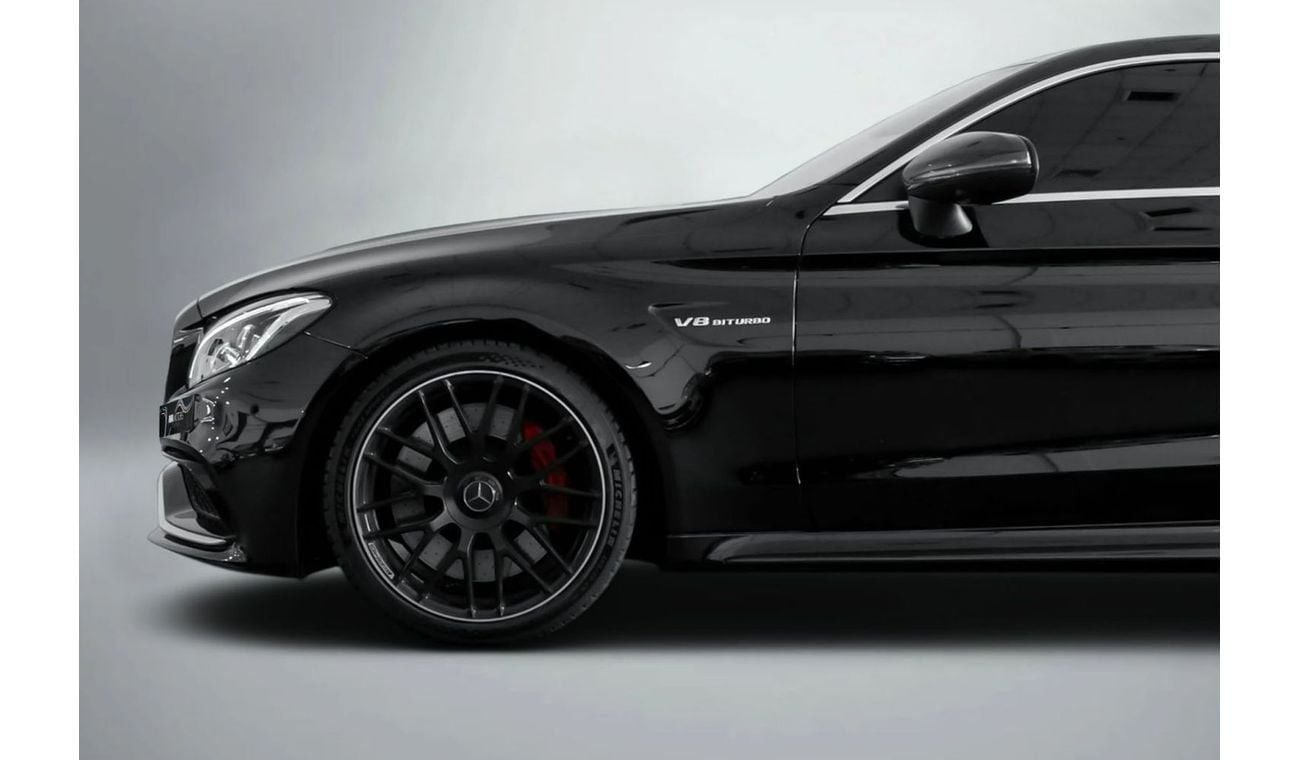 Mercedes-Benz C 63S AMG Std 4.0L Coupe