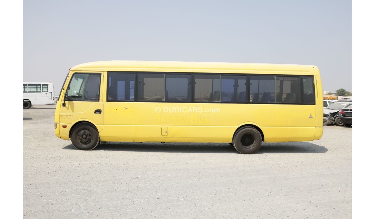 ميتسوبيشي روزا 26 SEATER SCHOOL BUS