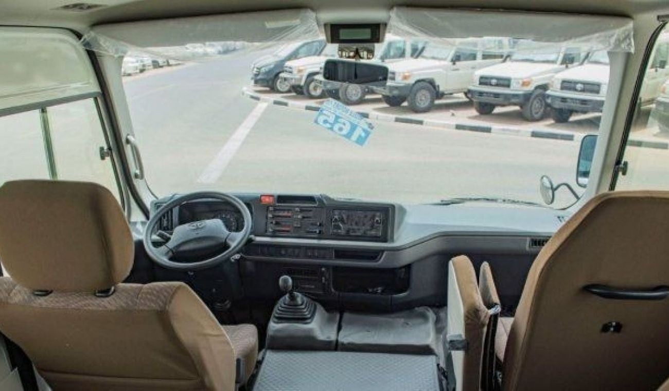 تويوتا كوستر TOYOTA COASTER DIESEL 4.2L MT MY2025 0KM 30 SEATER