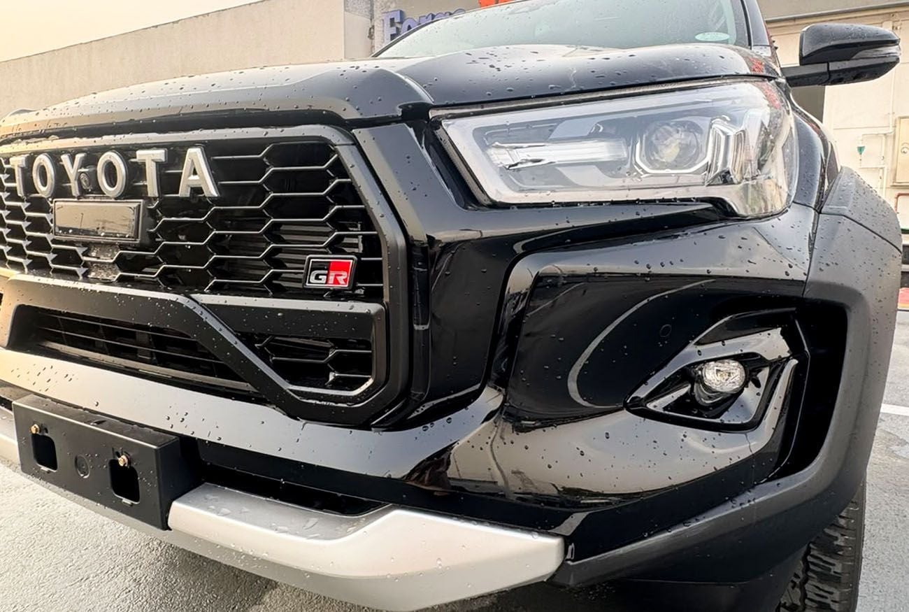 Toyota Hilux GR SPORT