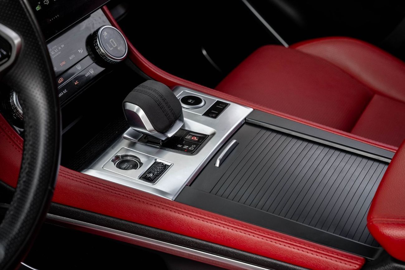 جاكوار F بيس R-dynamic | 2,840 P.M  | 0% Downpayment | Jaguar F-Pace!