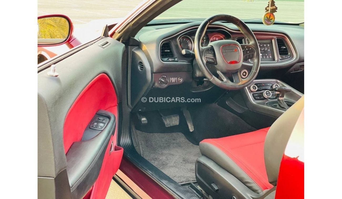Dodge Challenger DODGE CHALLENGER SXT V6 MODEL 2018