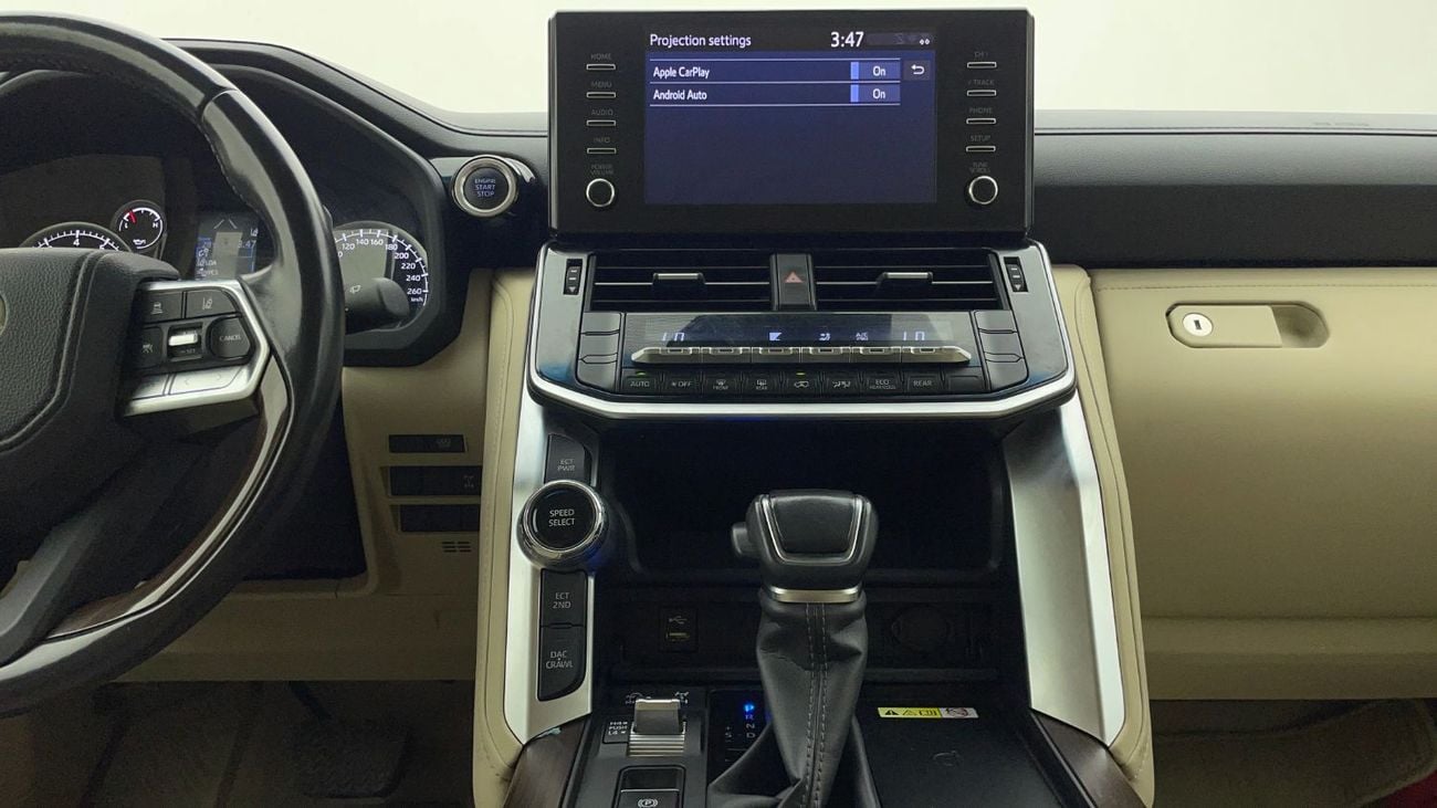 Toyota Land Cruiser 4L 2024 | 0 DP | 3348/Month | 30 Day Return | Service History