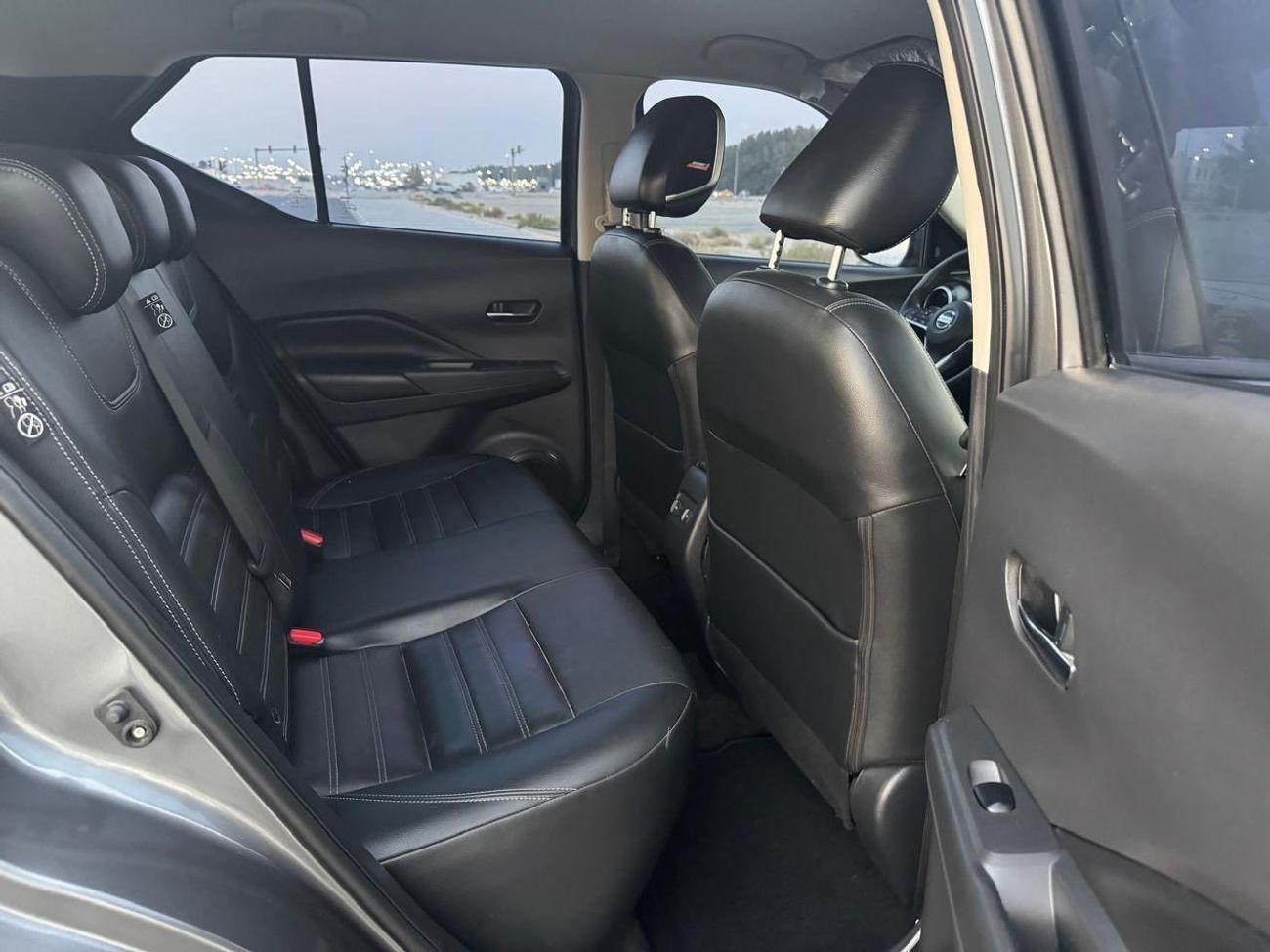 نيسان كيكس kicks (SL 2022) Top of Rang ,Full Options,GCC