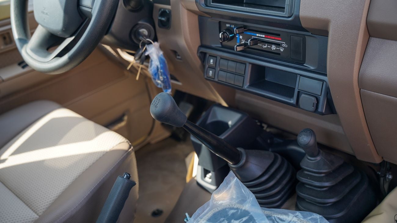 Toyota Land Cruiser Pick Up