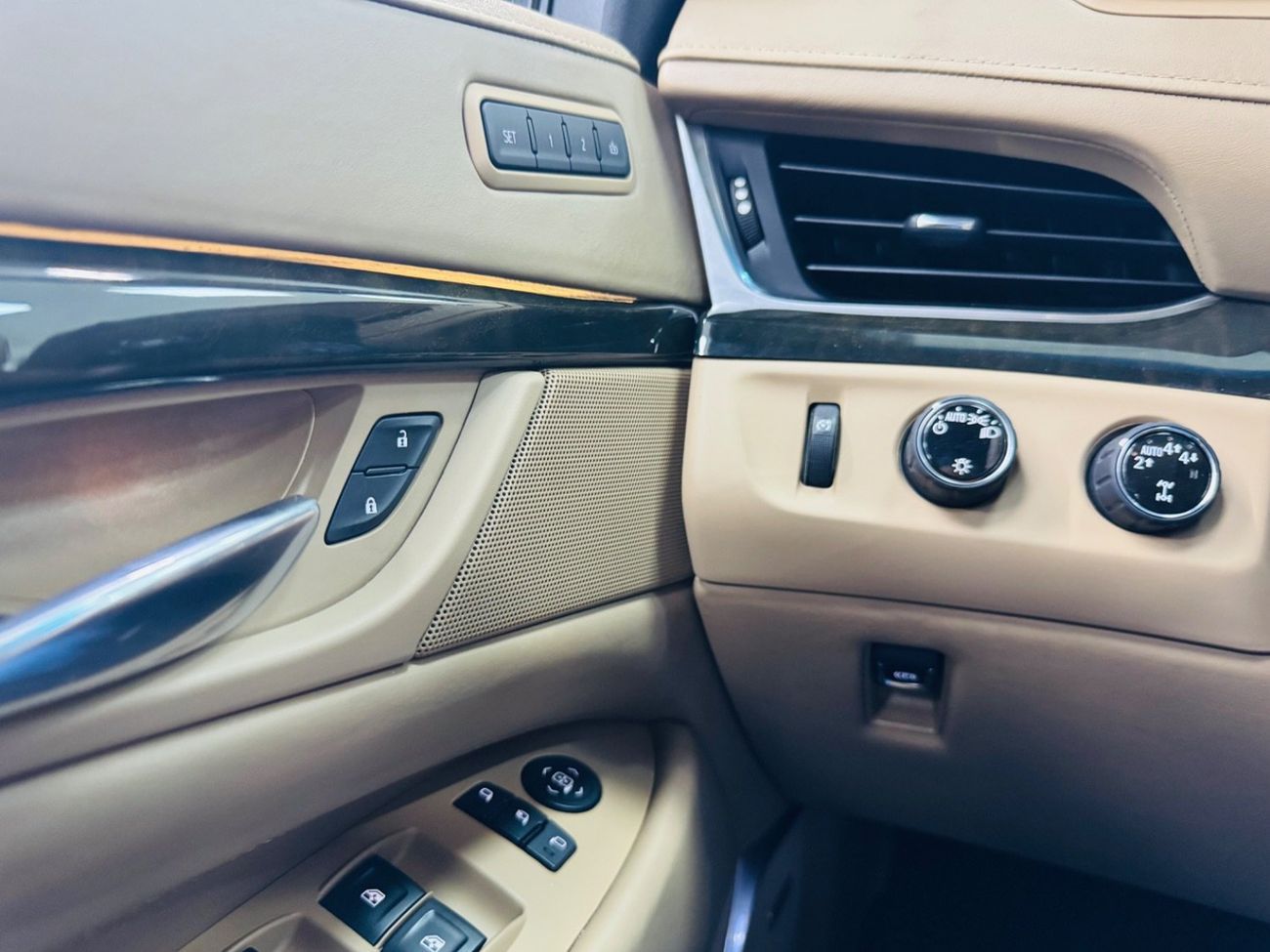 Cadillac Escalade L Platinum 6.2L