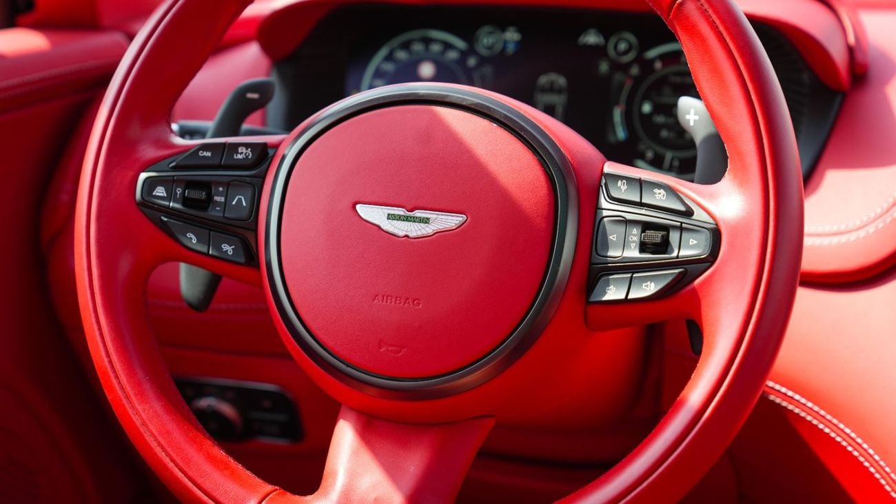 Aston Martin DBX STANDARD 707 2023!! JAPANESE SPECS