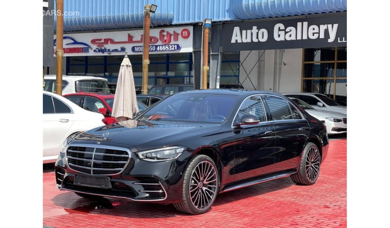 Mercedes-Benz S 500 AMG 4 M 5 Y Warranty or 105000 kms  4 Y Service to 60,000 GCC 2021