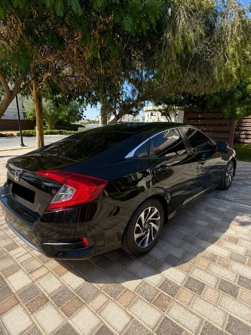 هوندا سيفيك EX