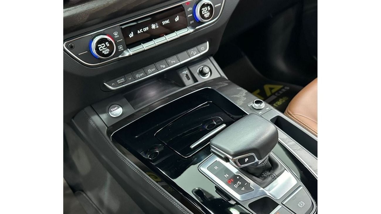 Audi Q5 45 TFSI quattro S Line 2022 Audi Q5 45TFSI S-Line Quattro, June 2027 Audi Warranty + Service Pack, L