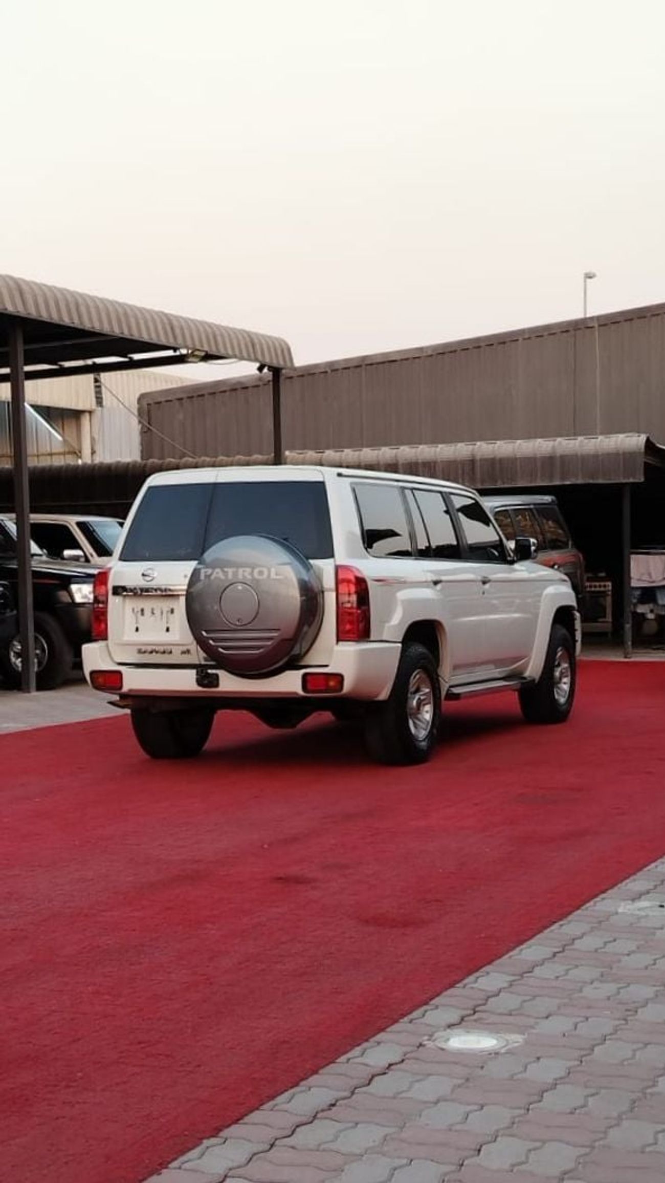 Nissan Patrol Safari Safari 4.8L M/T