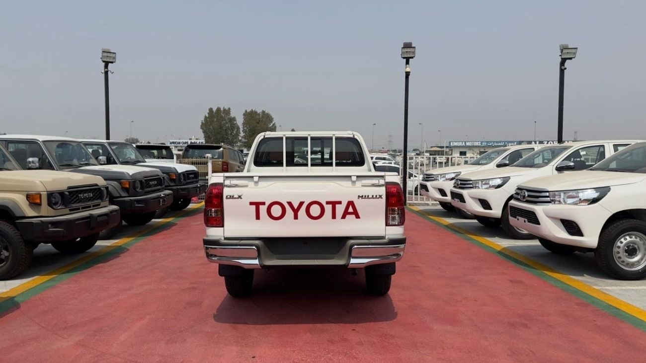 تويوتا هيلوكس Toyota Hilux 2025 YM TOYOTA HILUX DLX - G 2.7L PETROL AT ENGINE 4WD