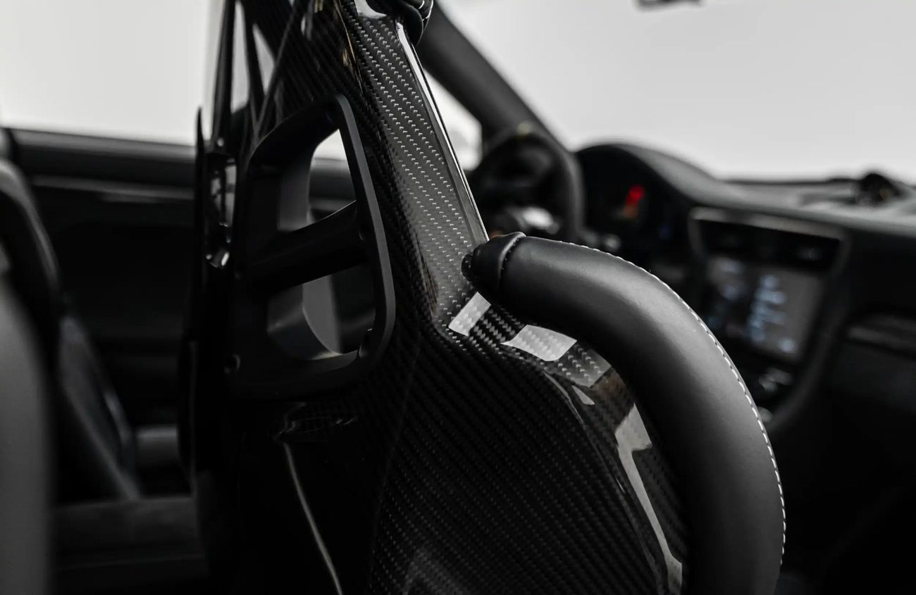 Porsche 911 4.0L F-6 Naturally Aspirated Engine