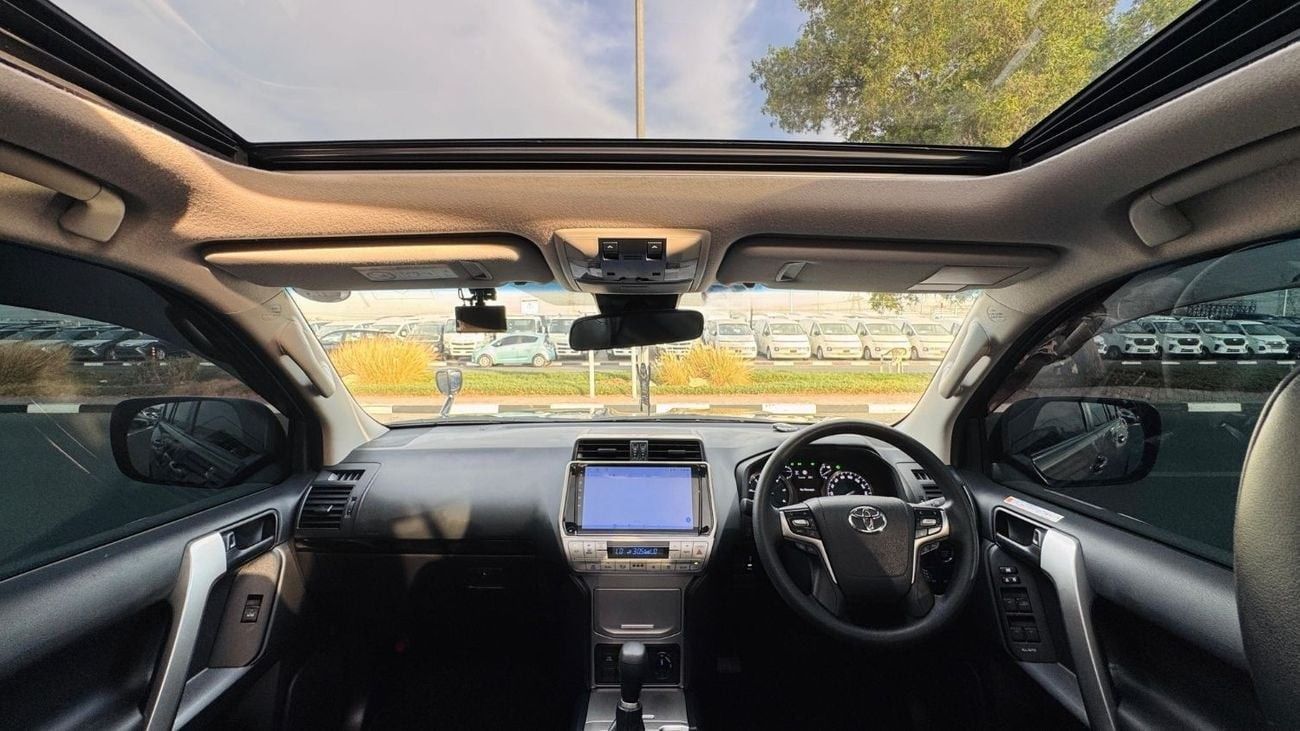 تويوتا برادو PERFECT CONDITION | 2.8L DIESEL ENGINE | PARKING SENSORS | 2020