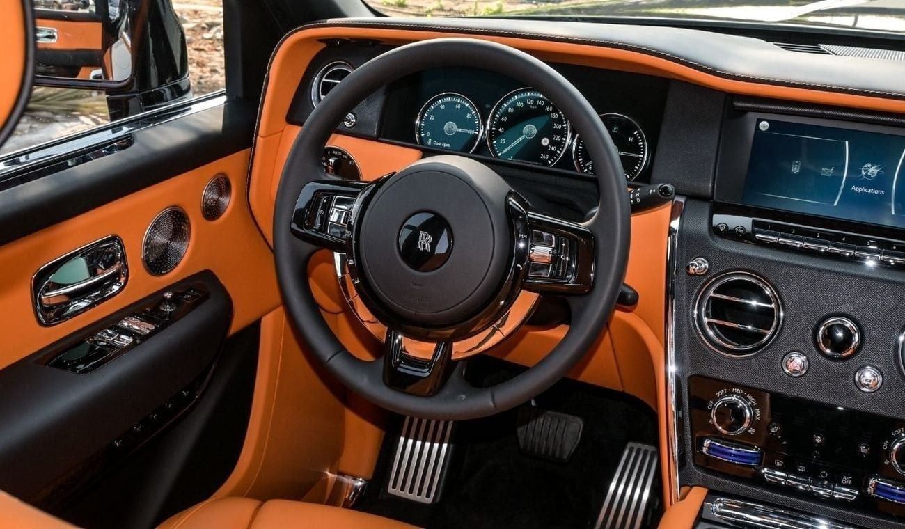 رولز رويس كولينان Rolls Royce Cullinan Silver Badge | 2023