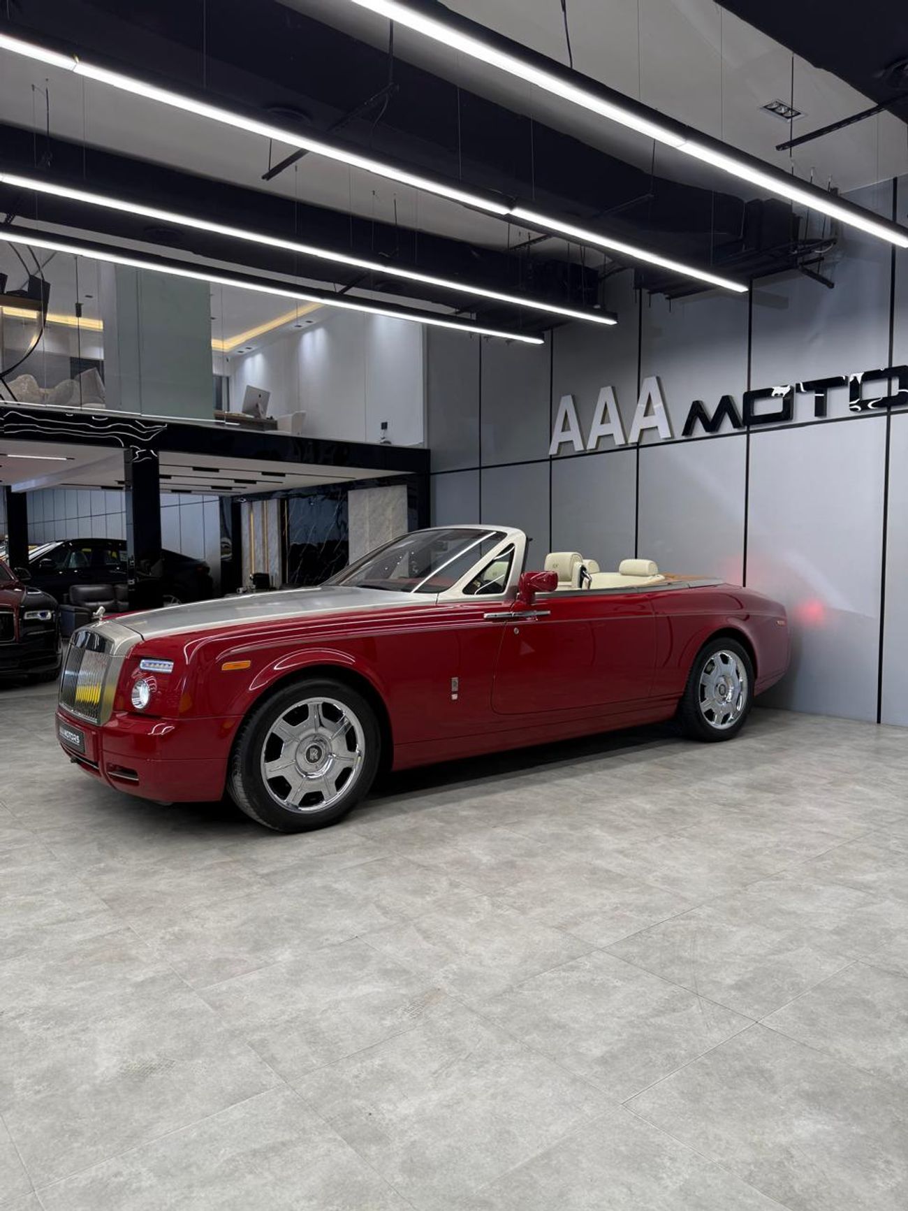 رولز رويس فانتوم Drophead Coupé | GCC Specs | Iconic Luxury Convertible