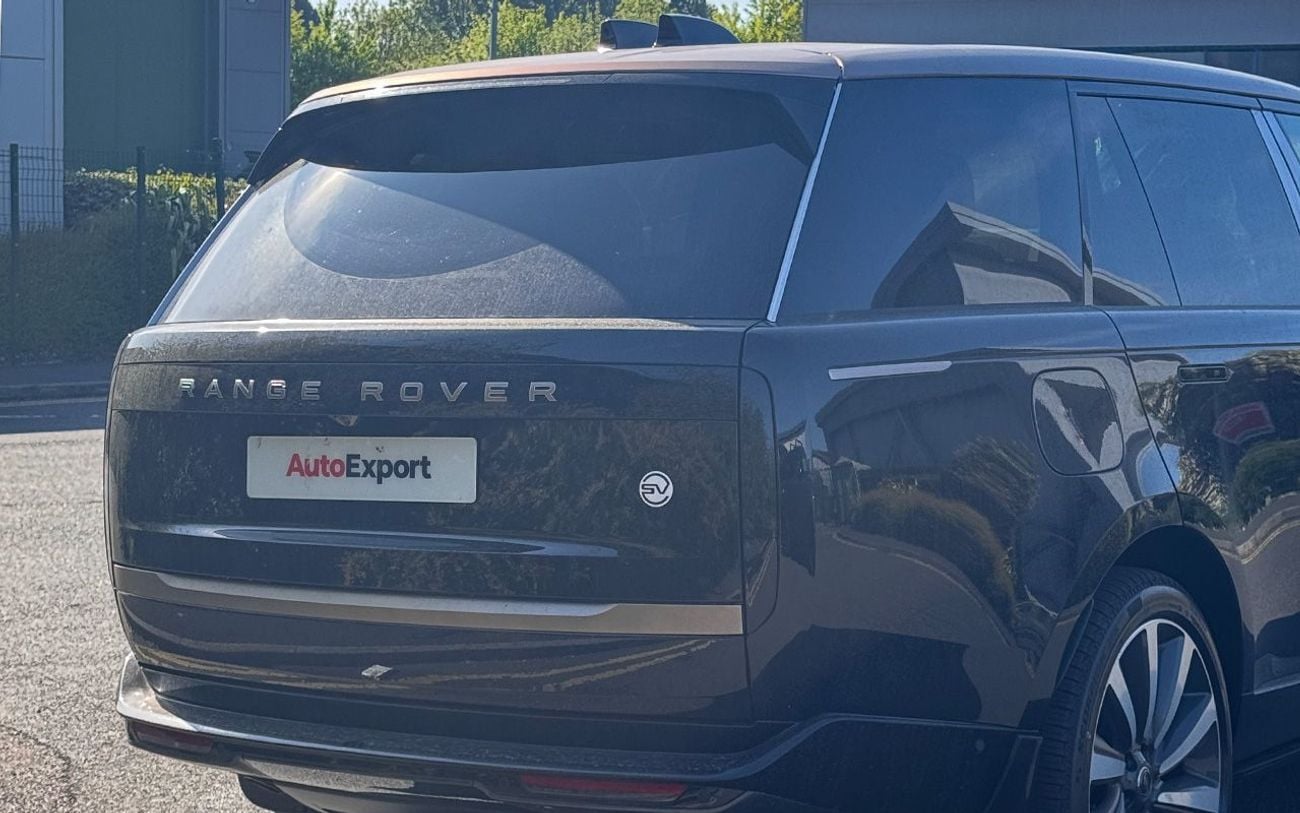 Land Rover Range Rover LWB SV P615 4.4L RIGHT HAND DRIVE