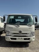 Hino 300 Built for demanding commercial operations, the Hino 714 Double Cab offers a durable chassis, efficie