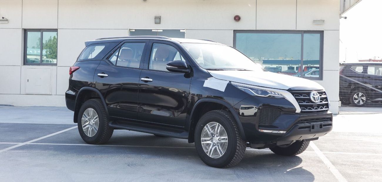 Toyota Fortuner ECT0024 - Toyota Fortuner 2.7L Petrol Auto Black