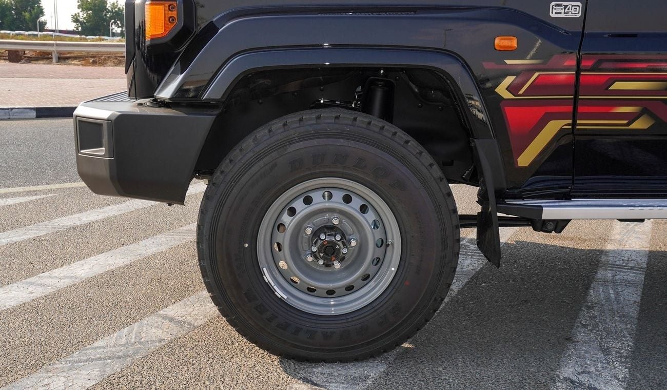 تويوتا لاند كروزر 70 LX 4.0L V6 M/T