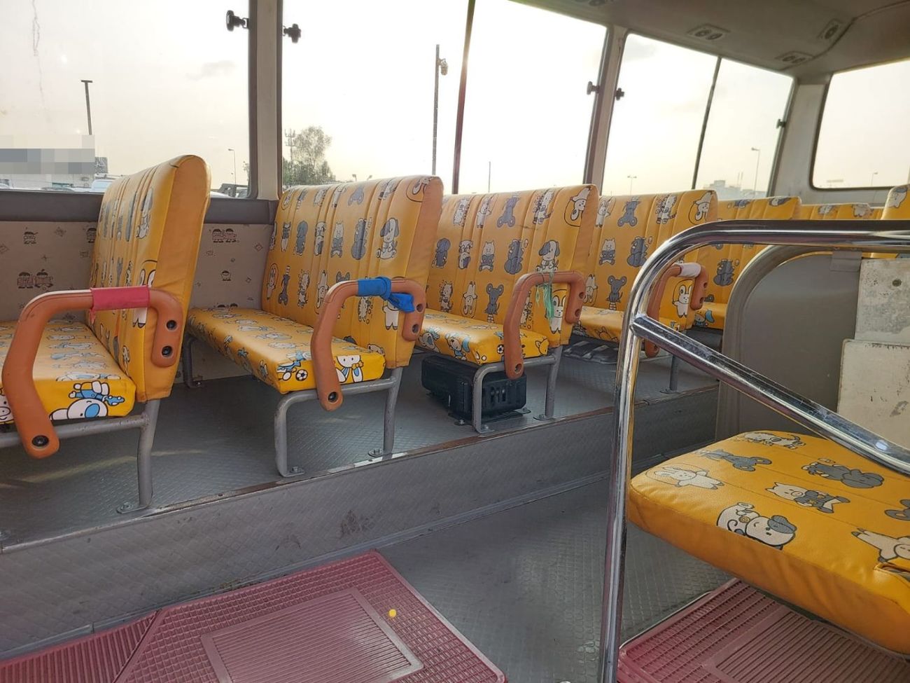 تويوتا كوستر TOYOTA COASTER BUS RHD 2006 MODEL 4.0 L DIESEL AUTOMATIC(PM50981)