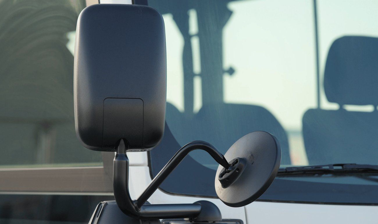 Toyota Coaster ECT0124 - 2025 Toyota Coaster 4.0L Dsl Mt 28 Seats with Snorkel