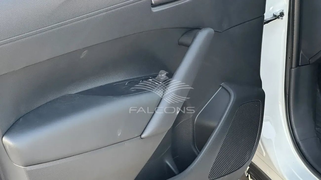 تويوتا كورولا كروس 2.0L Gasoline Elite AT