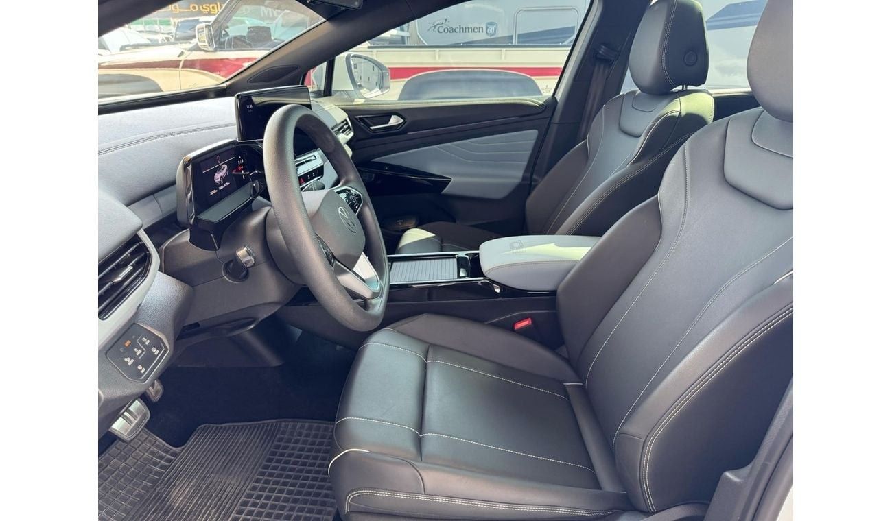 فولكس واجن ID.4 NEAT AND CLEAN LESS KILOMETER