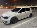 Volkswagen Golf R Sport 2.0L (290 HP)