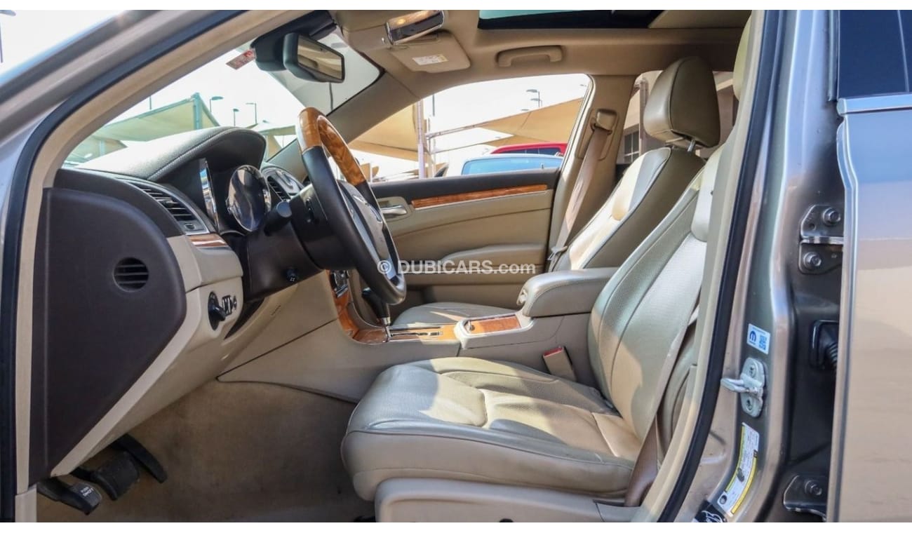 كرايسلر 300C بلس