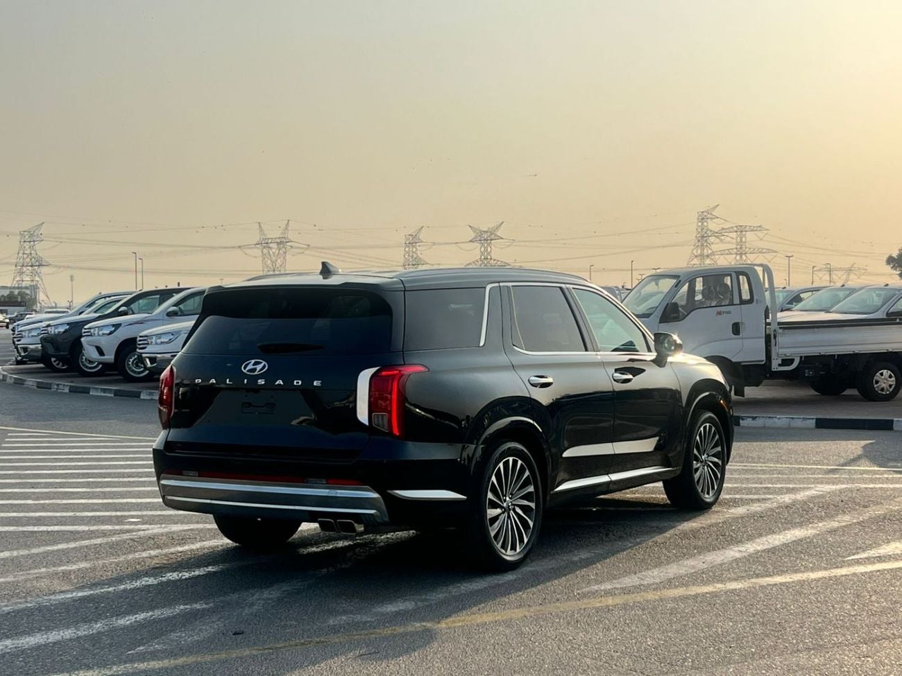 Hyundai Palisade 2023 Hyundai Palisade Calligraphy Edition Full Option Panoramic View - 360* 5 CAM - HUD - 3.8L  V6