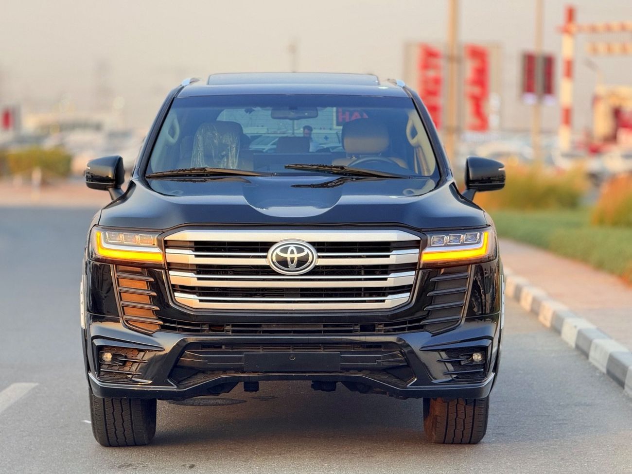 Toyota Land Cruiser GXR+ 4.0L Toyota landcuriser GXR V6 + 4.0L years 2018 full option petrol