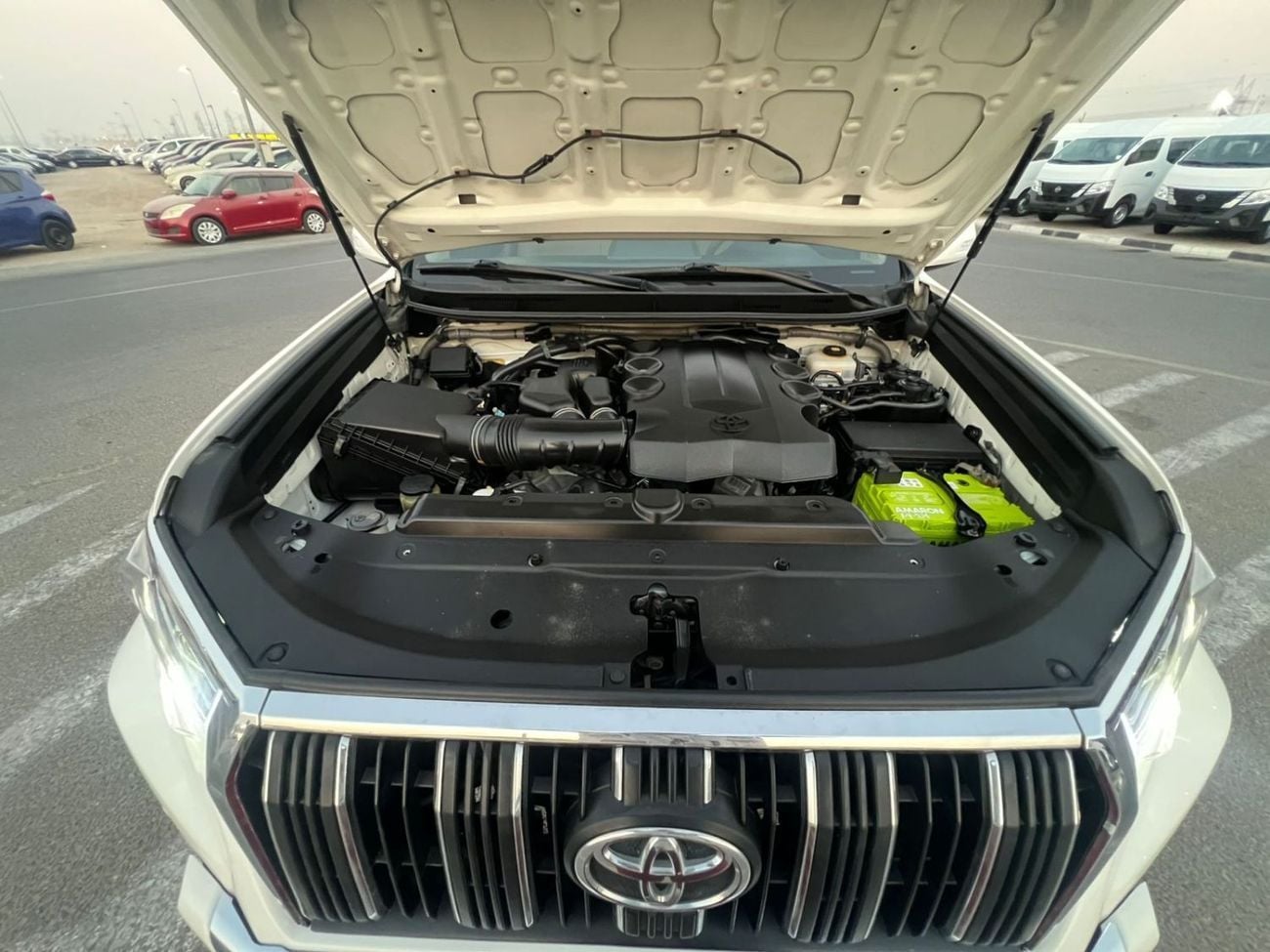 تويوتا برادو TX-L 2019 4.0L V6 - AWD 4x4 - Electric Seat - Rear CAM & Sensors - Cool Box -