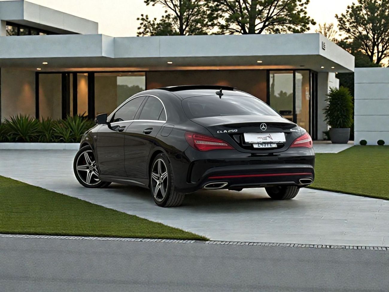 مرسيدس بنز CLA 250 4MATIC 2.0T A/T | 2019 | GCC SPECS | AED 1,730 per month