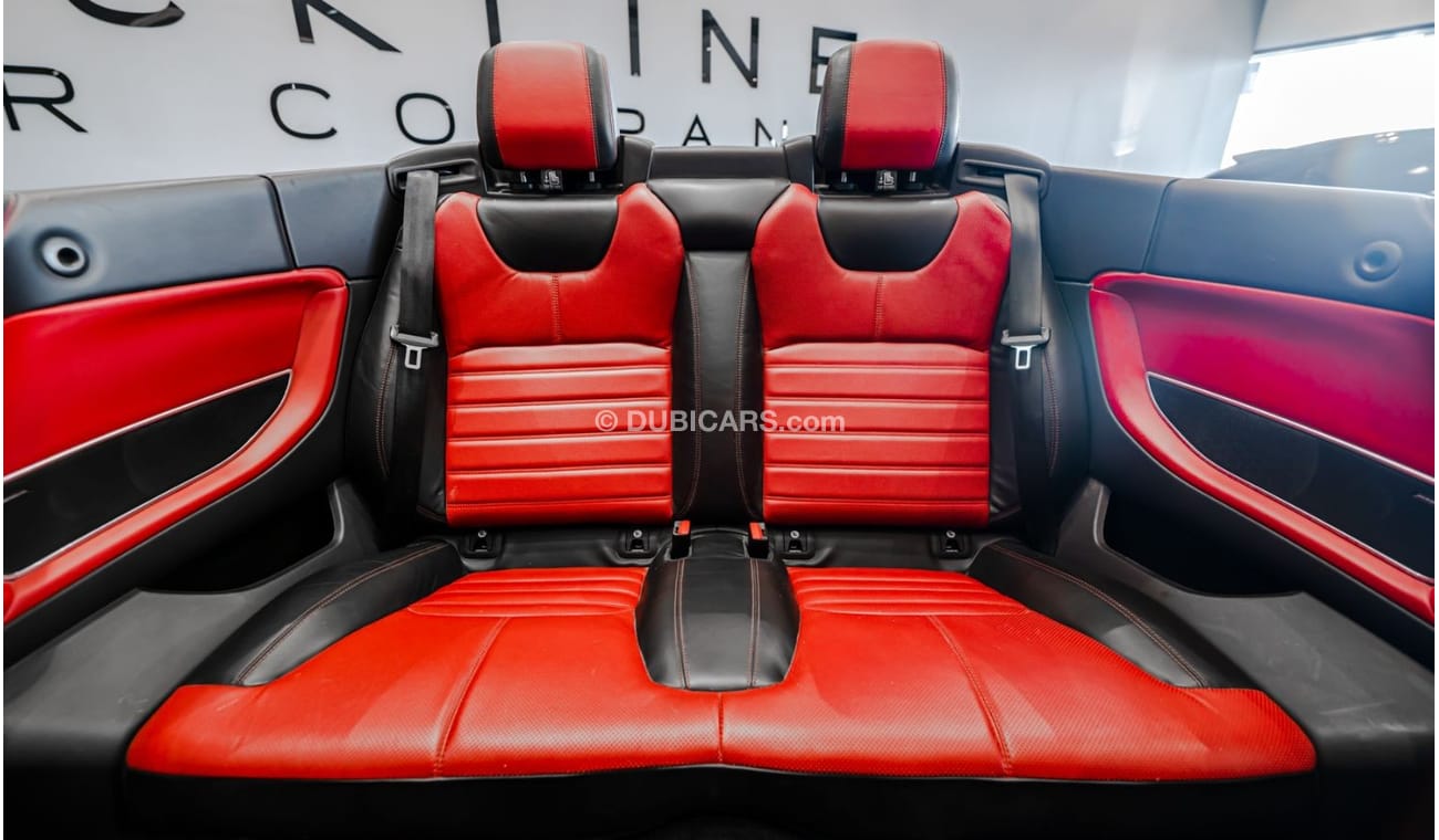 Land Rover Range Rover Evoque 2017 Range Rover Evoque HSE Convertible, Warranty+ Service Contract, GCC