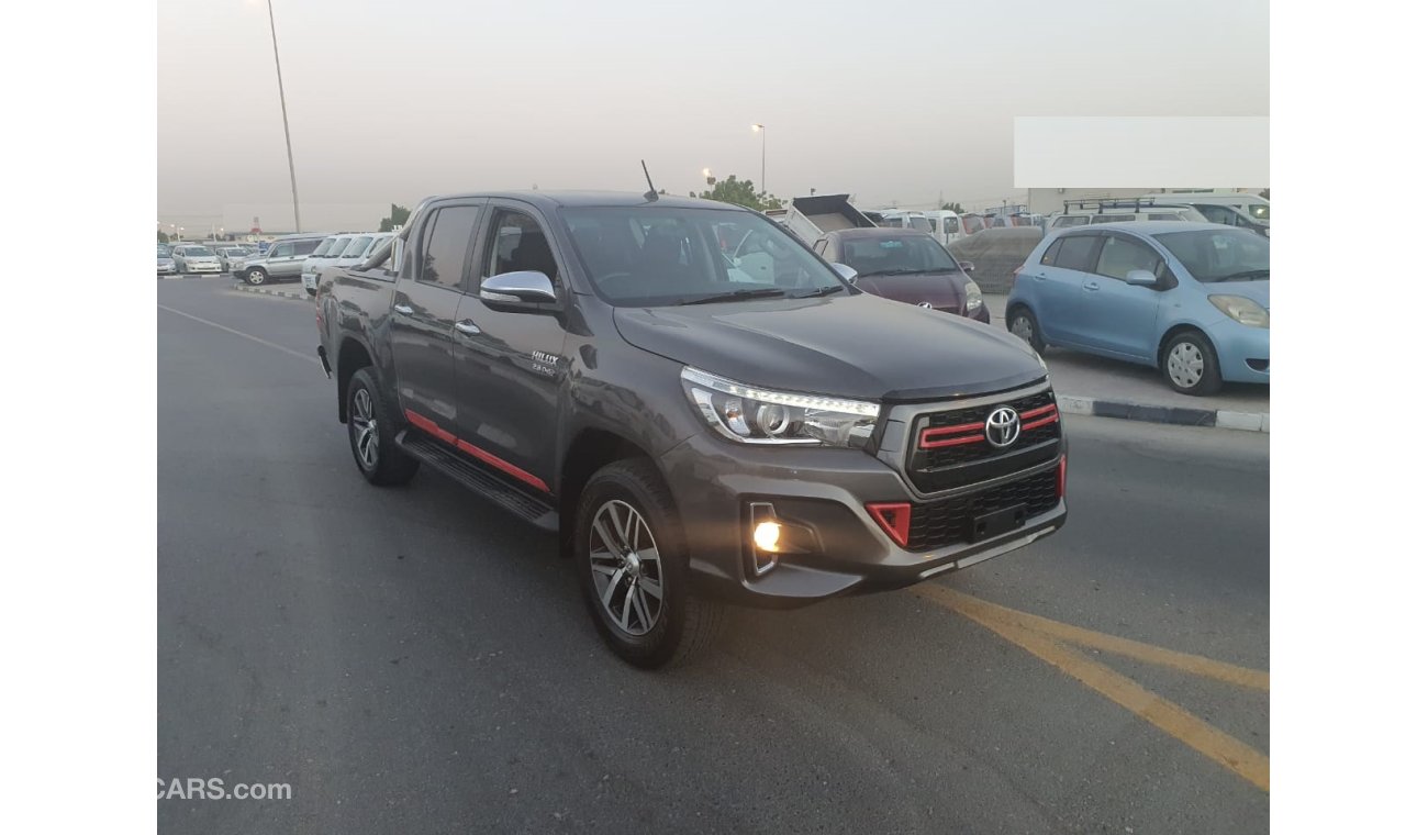 تويوتا هيلوكس DIESEL 2.8L 4X4 RIGHT HAND DRIVE (Export only)