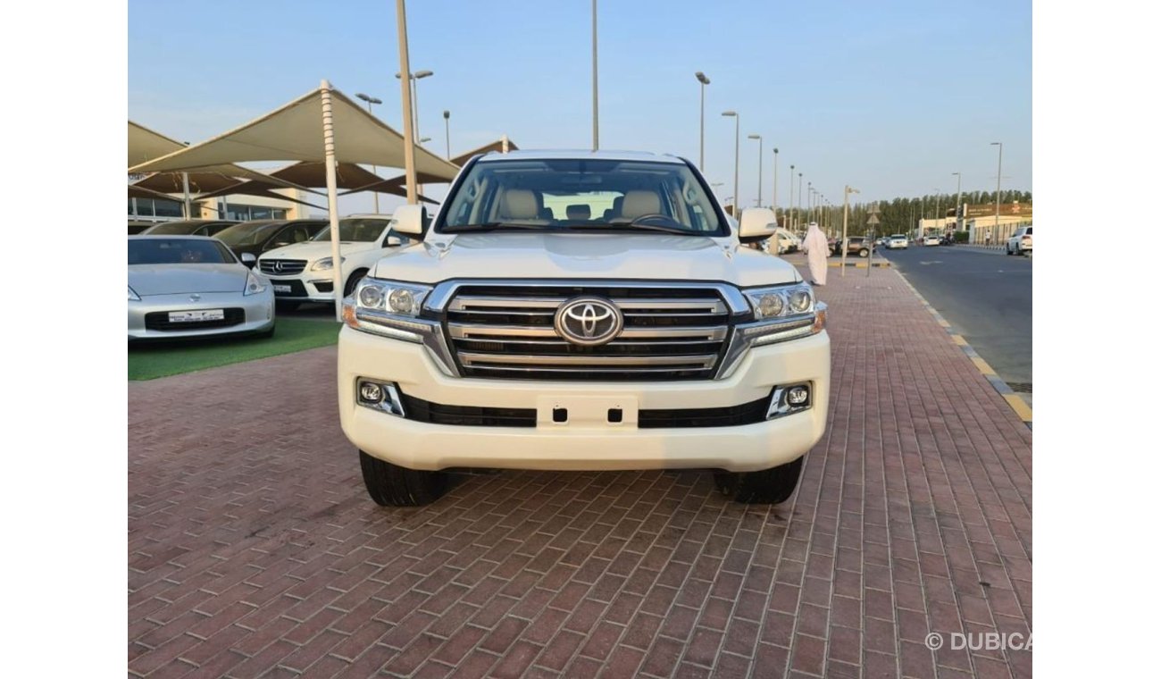 Toyota Land Cruiser Sharja