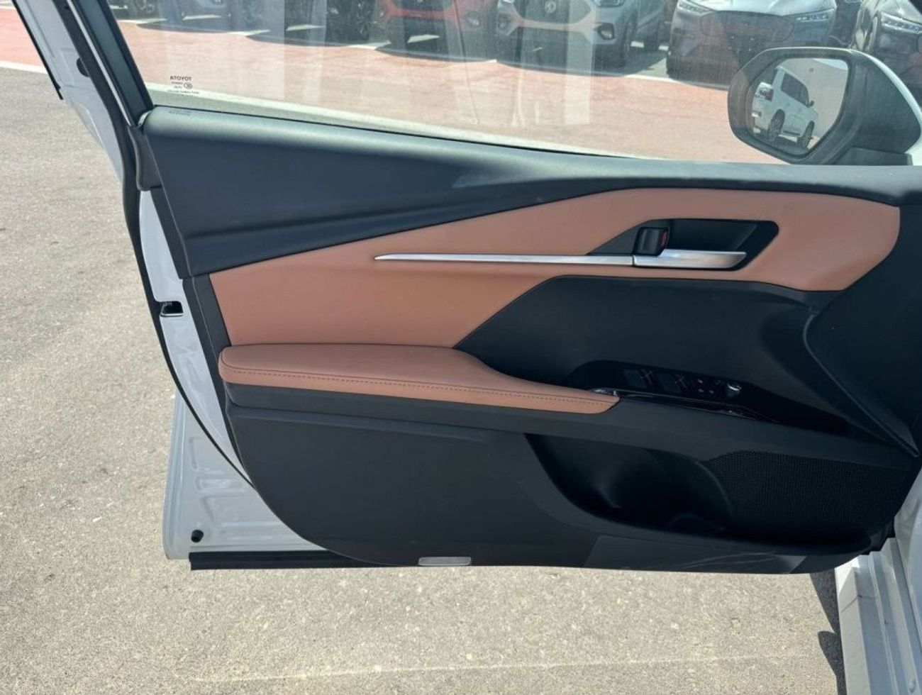 Toyota Camry 2.0L FULL OPTION 2024