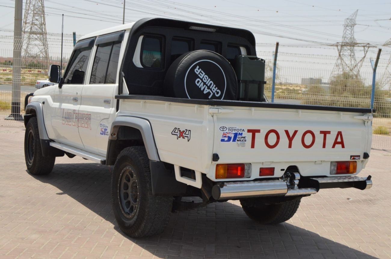 Toyota Land Cruiser Pick Up Full option clean car