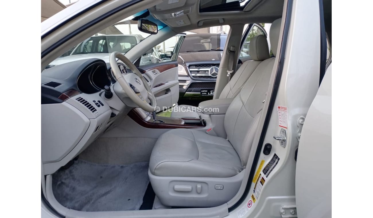 تويوتا افالون موديل 2011 وارد فتحة جلد مثبت سرعة تحكم رنجات حساسات بحالة ممتازة